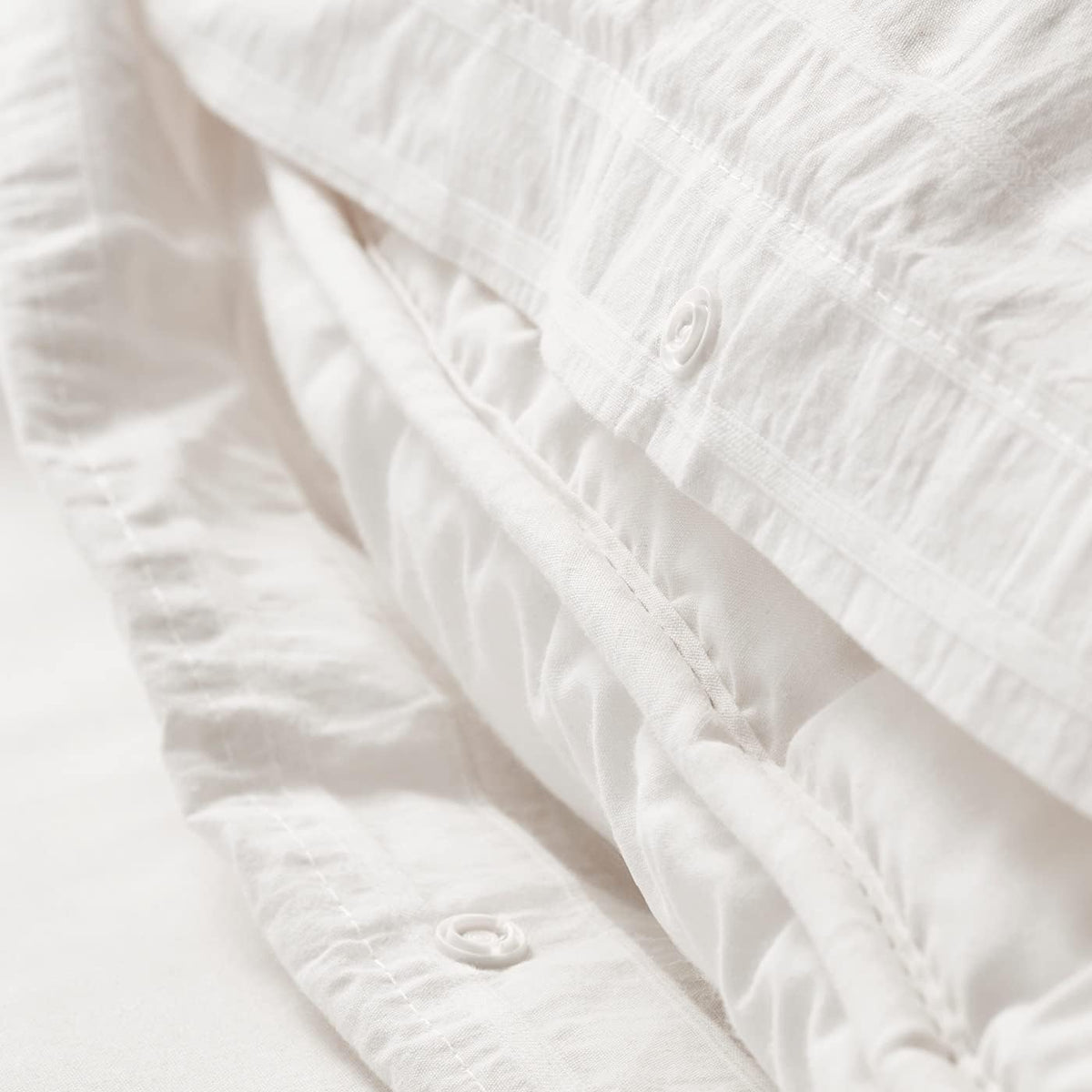 King White Duvet Cover and Pillowcases G5863